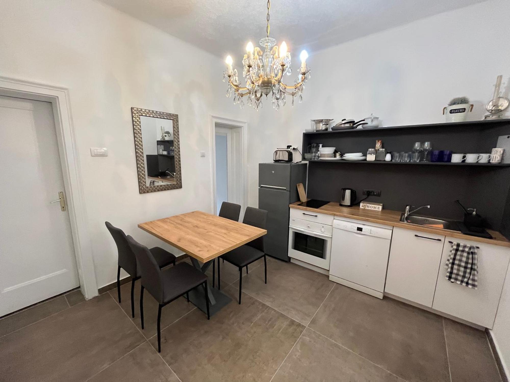 Two Bedroom Apartment Near Slavija Square Belgrade Exterior photo
