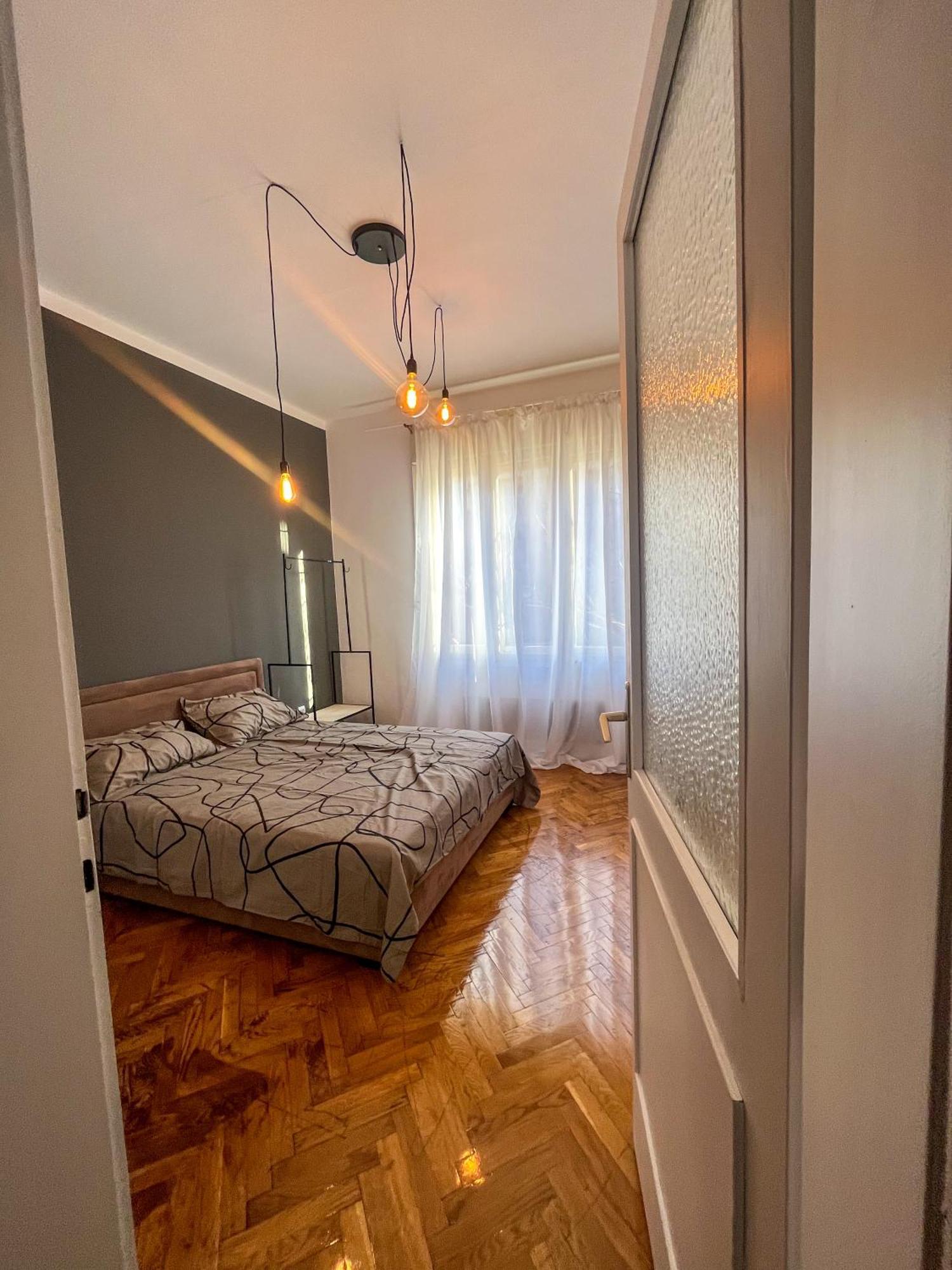 Two Bedroom Apartment Near Slavija Square Belgrade Exterior photo